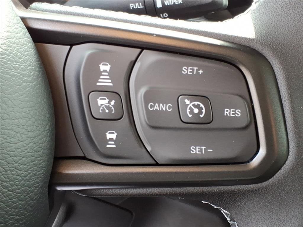 New 2026 Jeep Gladiator Sport AWD/4WD image 17