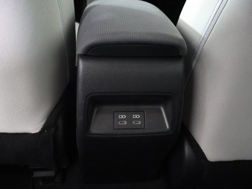 Used 2025 Toyota Corolla LE FWD image 42