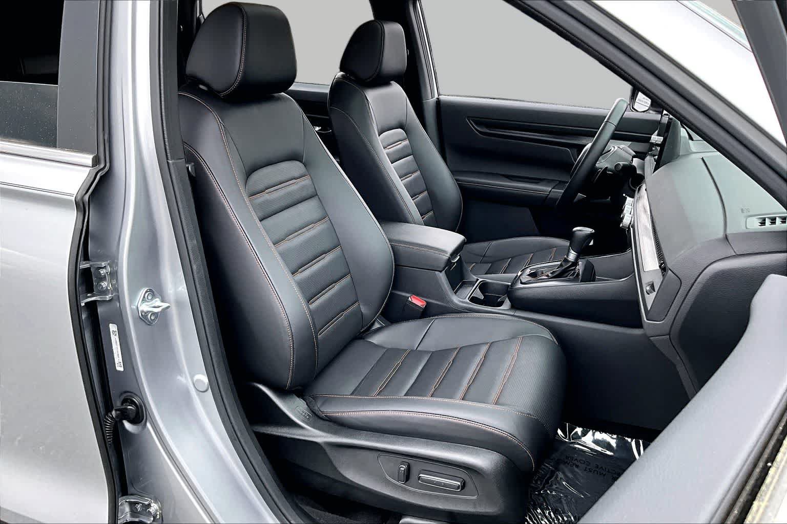 Certified 2025 Honda CR-V Sport-L image 9