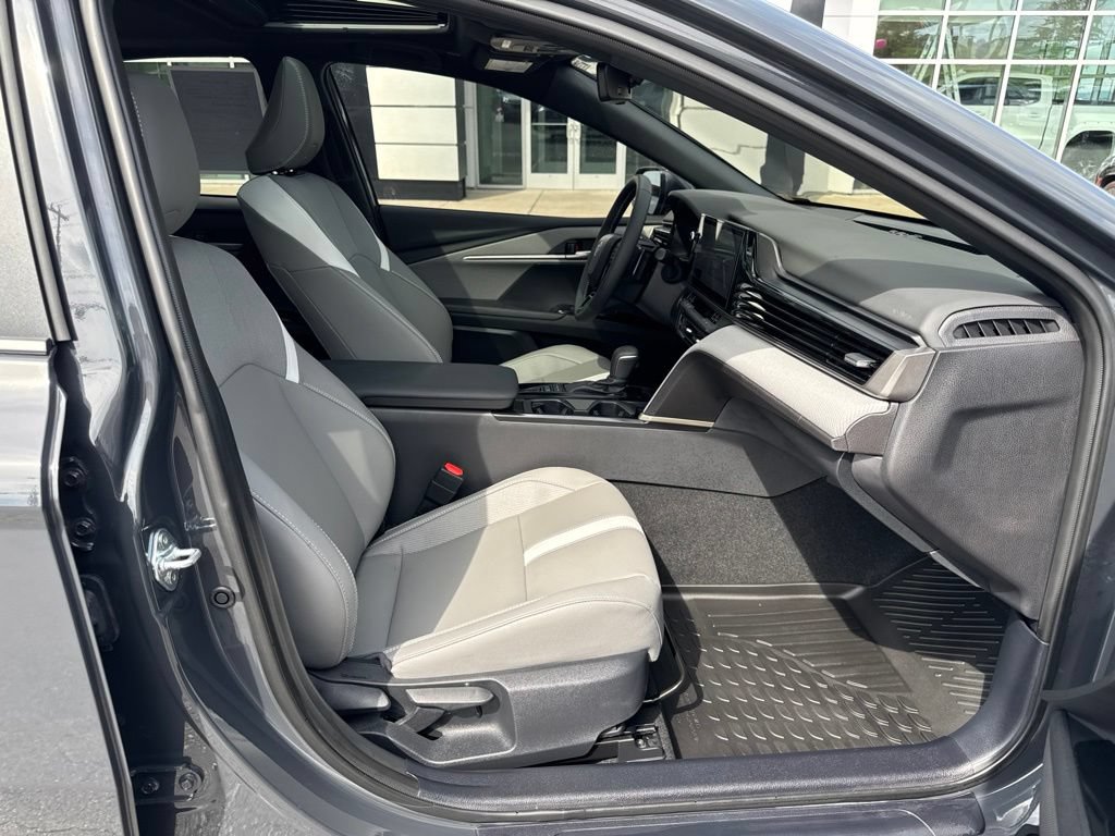Used 2025 Toyota Camry SE w/ Multimedia Upgrade Package FWD image 15