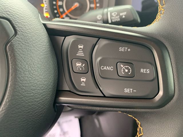 New 2024 Jeep Gladiator Sport image 32