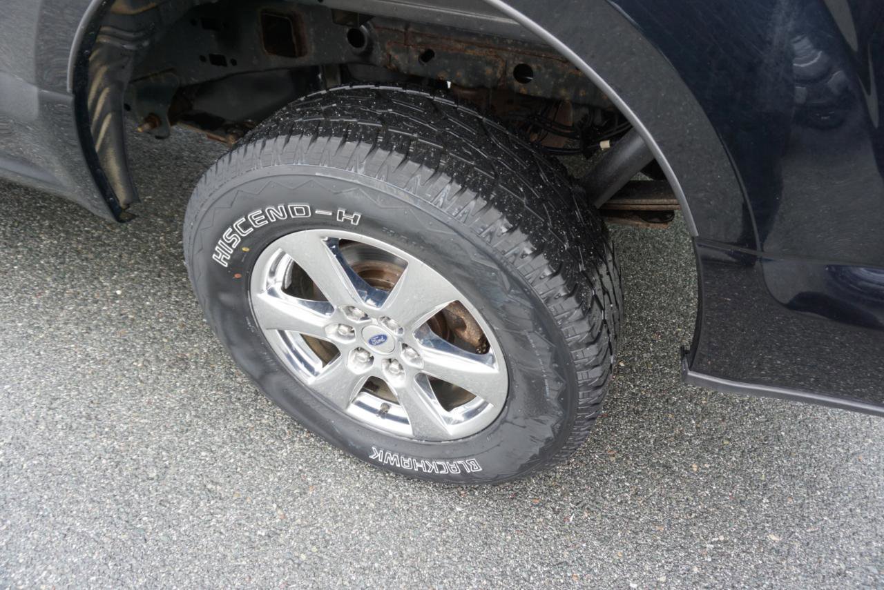 Used 2018 Ford F150 XLT w/ Equipment Group 302A Luxury image 8