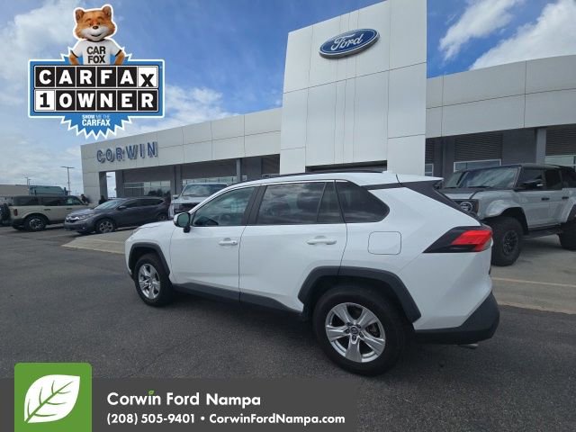 Used 2020 Toyota RAV4 XLE w/ All Weather Liner Package AWD/4WD image 5