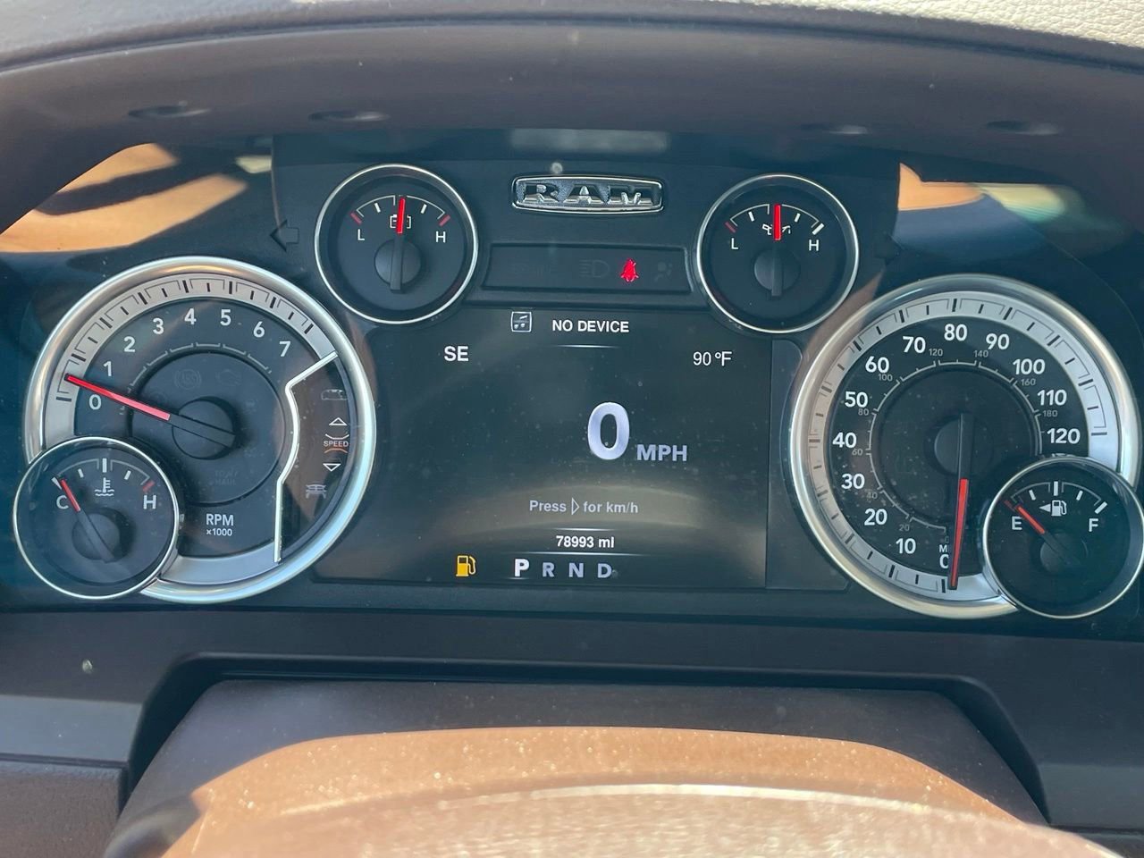 Used 2016 RAM 1500 Laramie w/ Convenience Group AWD/4WD image 10