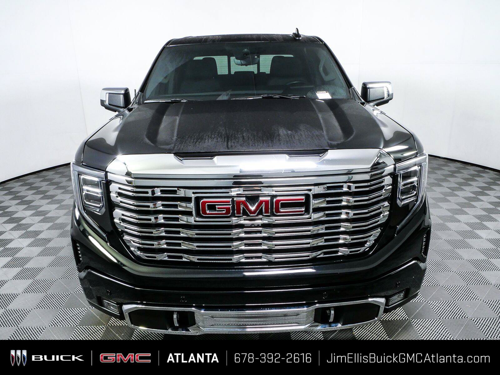Used 2024 GMC Sierra 1500 Denali AWD/4WD image 30
