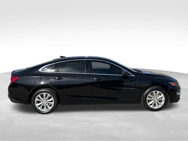 Used 2023 Chevrolet Malibu LT image 9