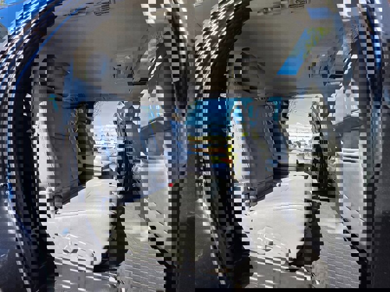 Used 2011 Toyota Sequoia Platinum AWD/4WD image 16