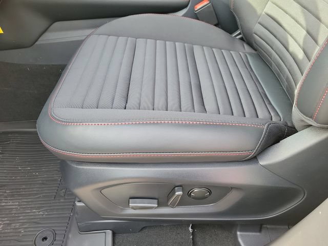 New 2026 Ford Explorer ST-Line w/ ST-Line Street Pack AWD/4WD image 18