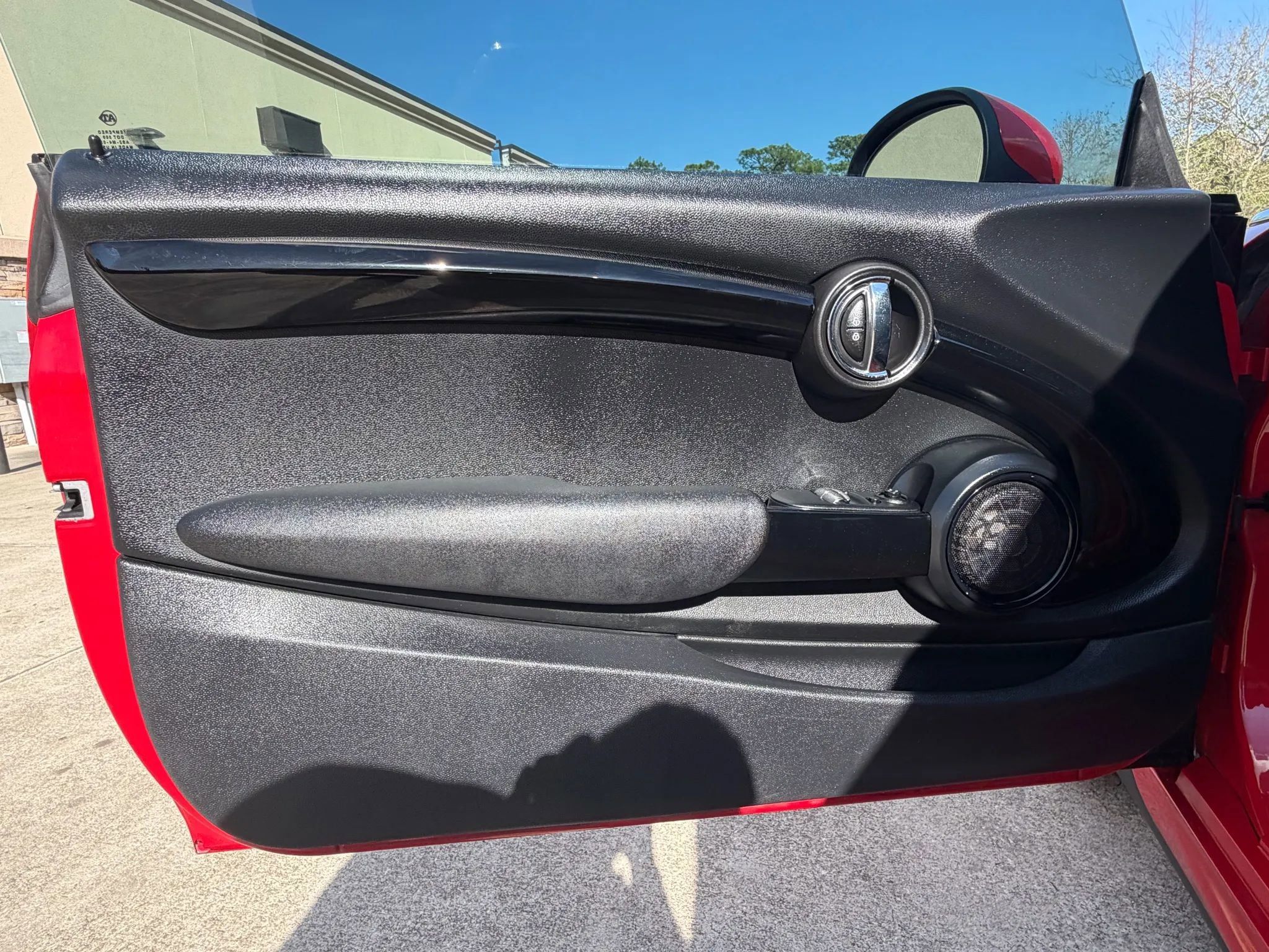 Used 2017 MINI Cooper S image 12