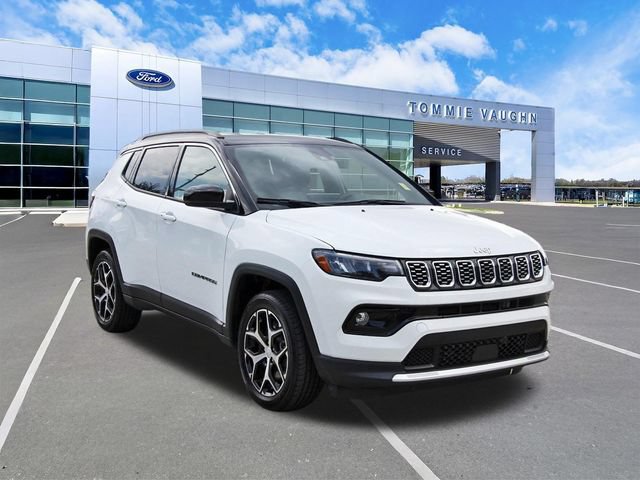 Used 2024 Jeep Compass Limited AWD/4WD image 6