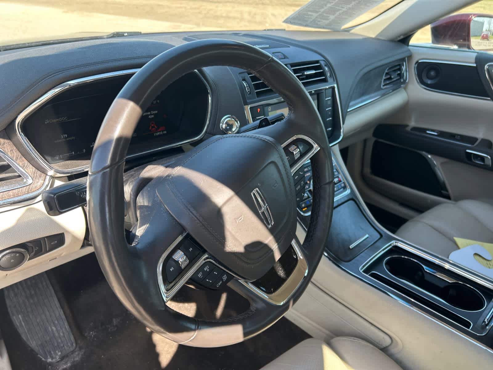 Used 2020 Lincoln Continental AWD w/ Premium Package image 13