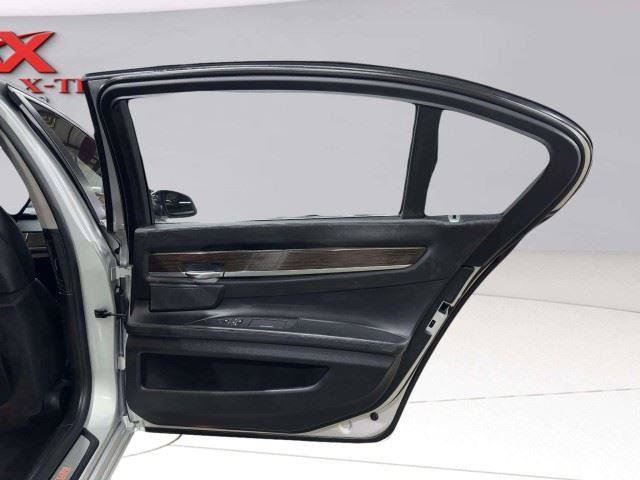 Used 2012 BMW 740Li RWD image 47