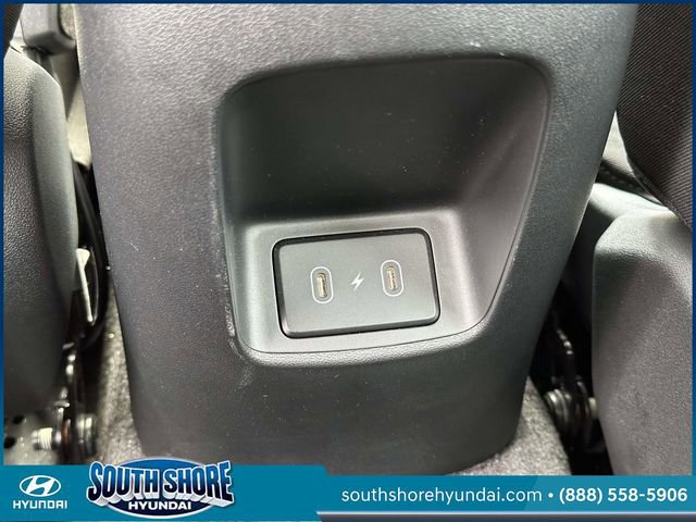 Certified 2025 Hyundai Elantra SE image 14