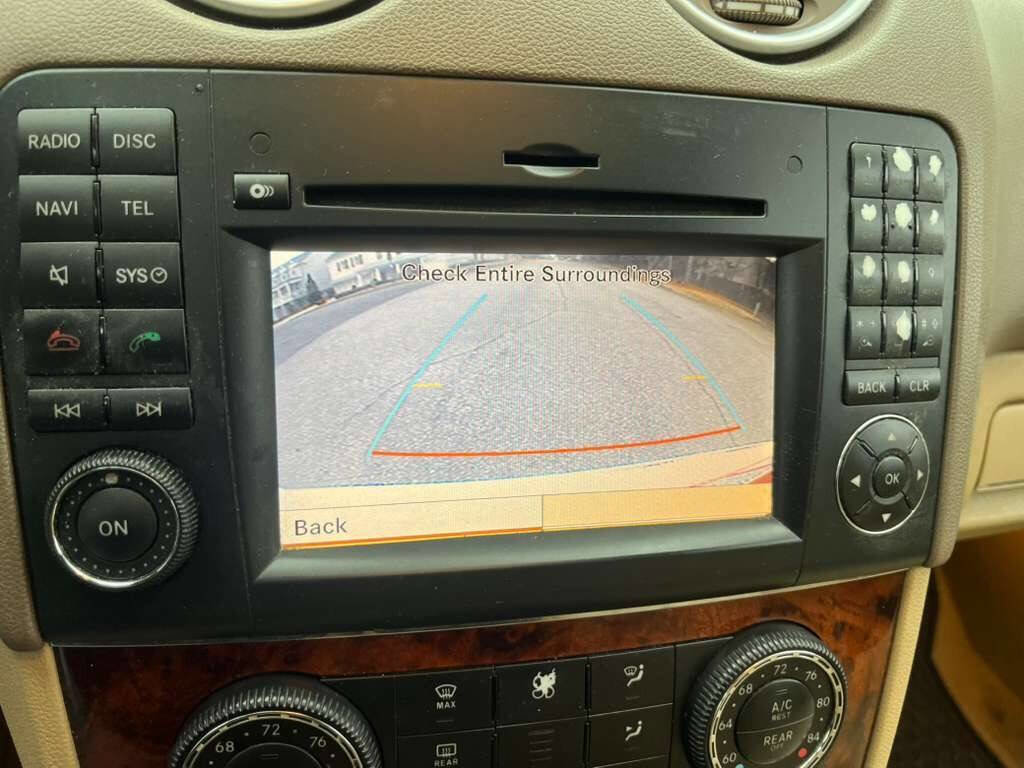 Used 2011 Mercedes-Benz ML 350 2WD image 18