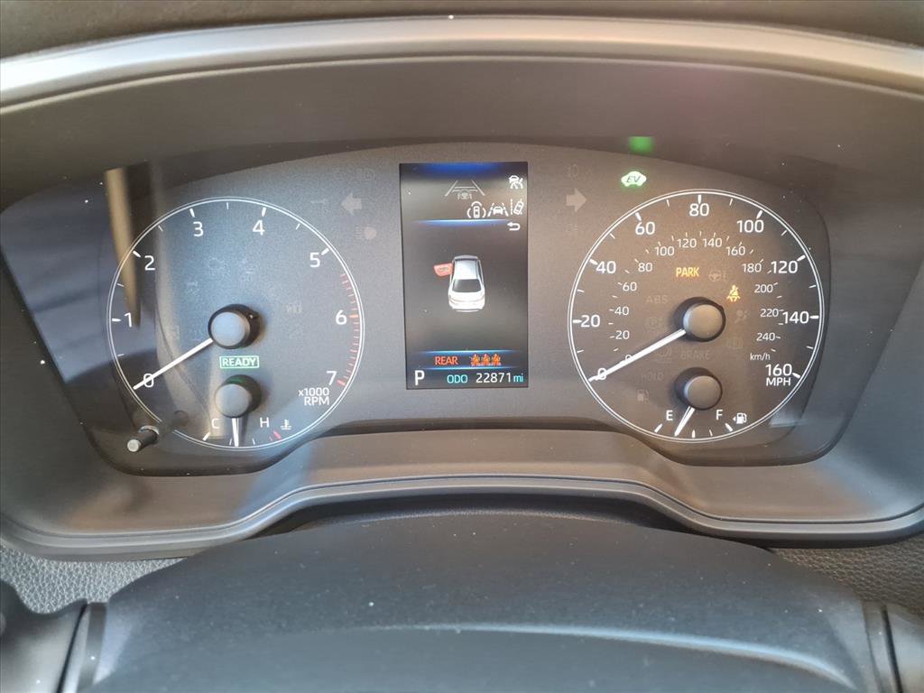 Used 2023 Toyota Corolla LE image 26
