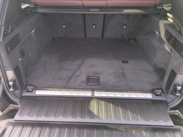 Certified 2025 BMW X5 xDrive50e w/ Executive Package image 6