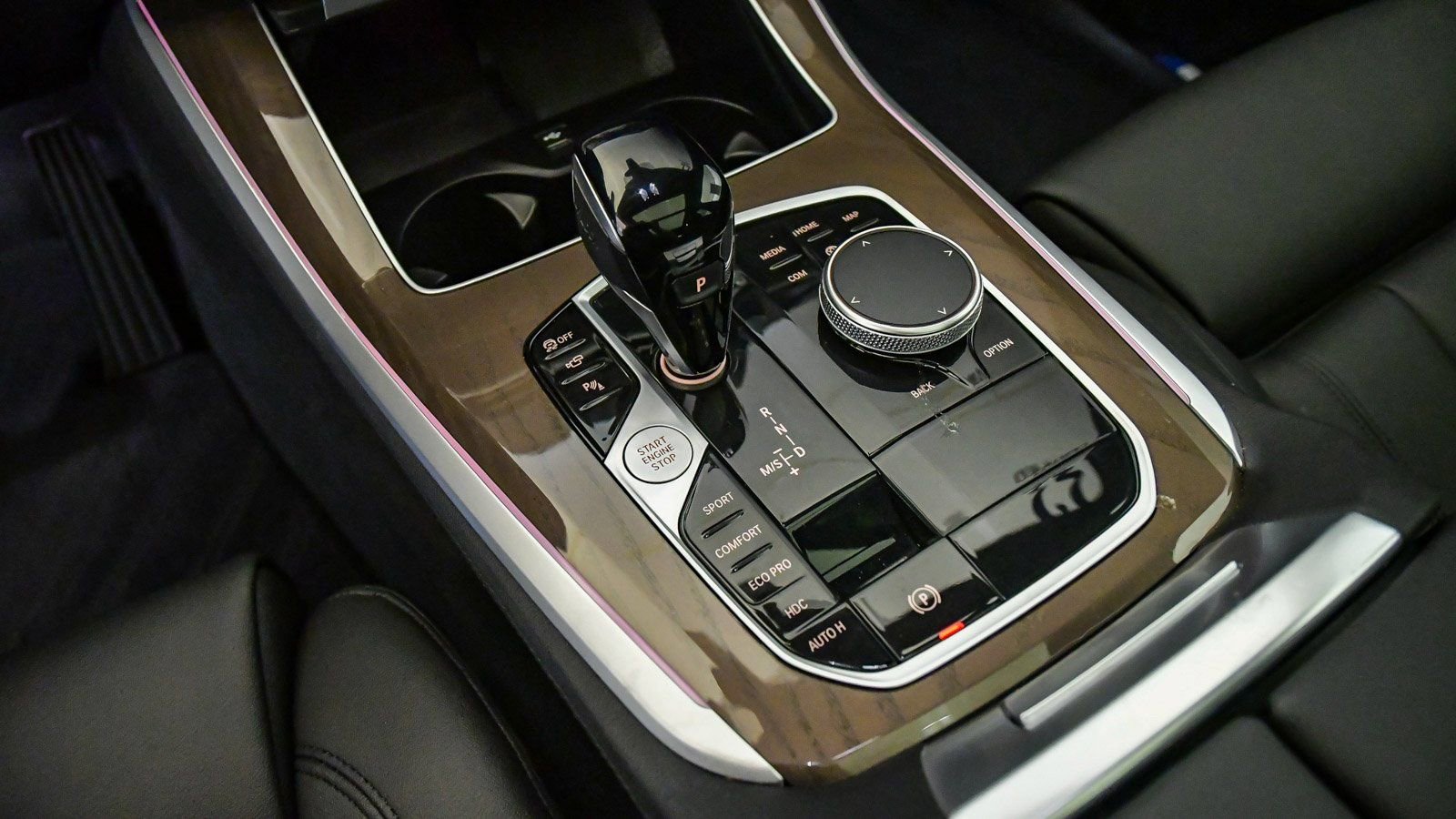 Certified 2022 BMW X5 xDrive40i w/ Parking Assistance Package image 19