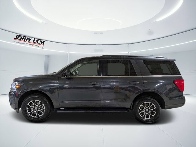 Used 2024 Ford Expedition XLT RWD image 6