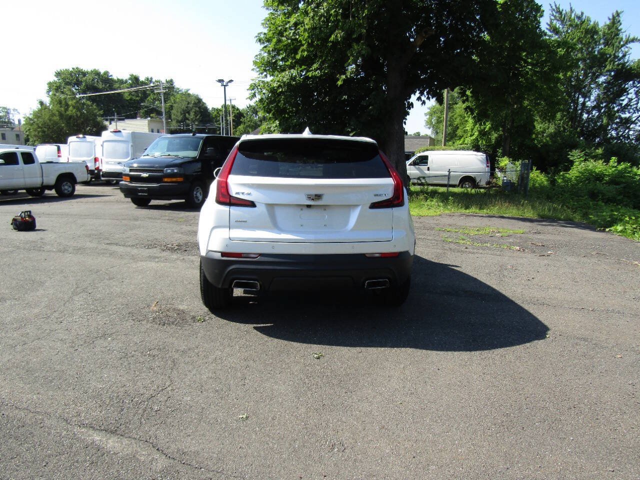 Used 2019 Cadillac XT4 Luxury AWD/4WD image 5