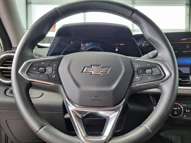 Used 2025 Chevrolet Trax ACTIV w/ Driver Confidence Package FWD image 10