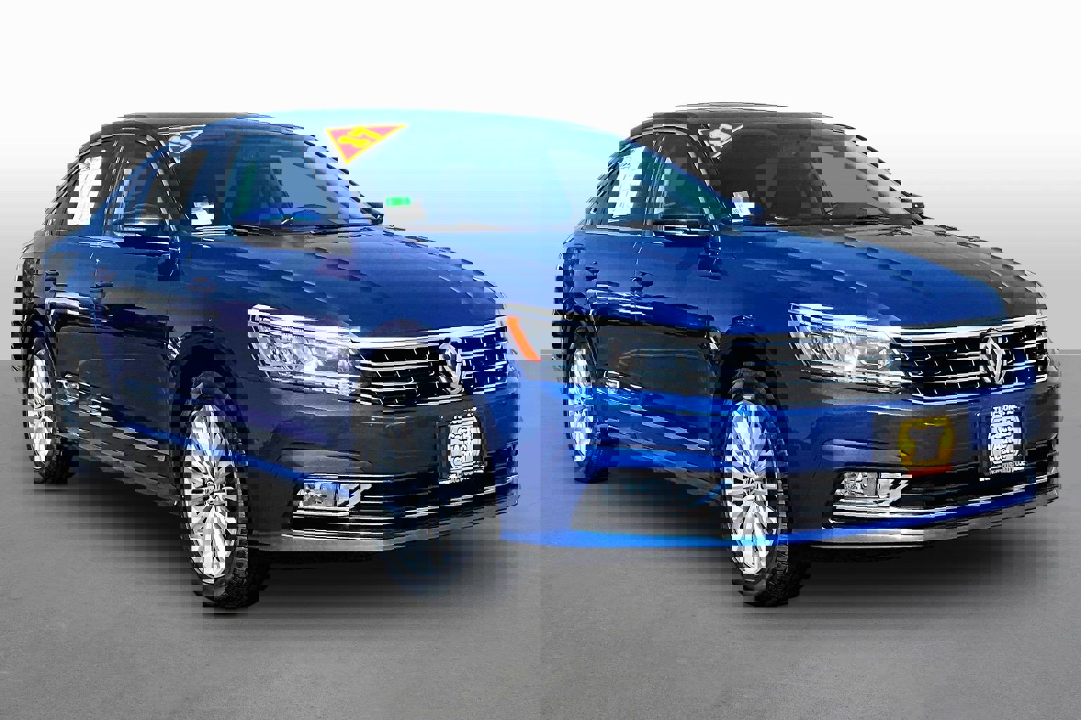 Used 2017 Volkswagen Passat 1.8T SE w/ SE Lighting Package FWD image 10