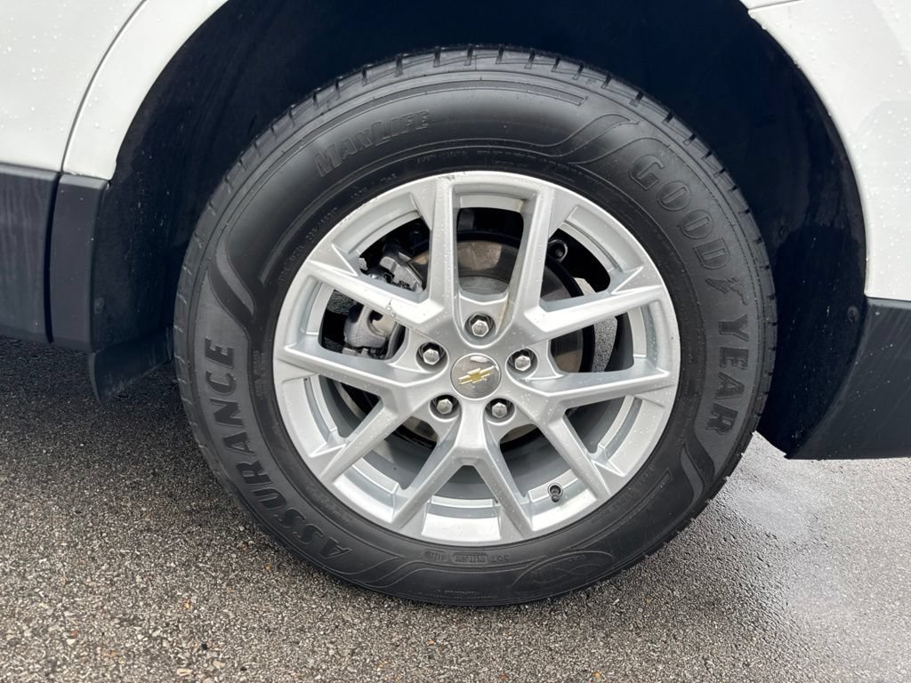 Used 2022 Chevrolet Equinox LS AWD/4WD image 26