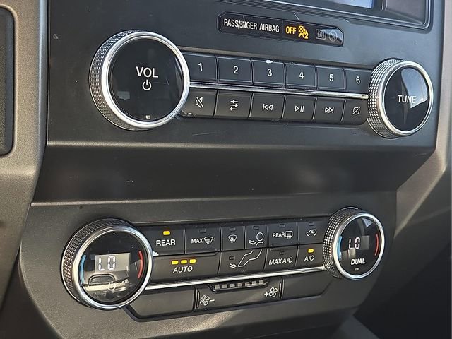 Used 2021 Ford Expedition XLT RWD image 24