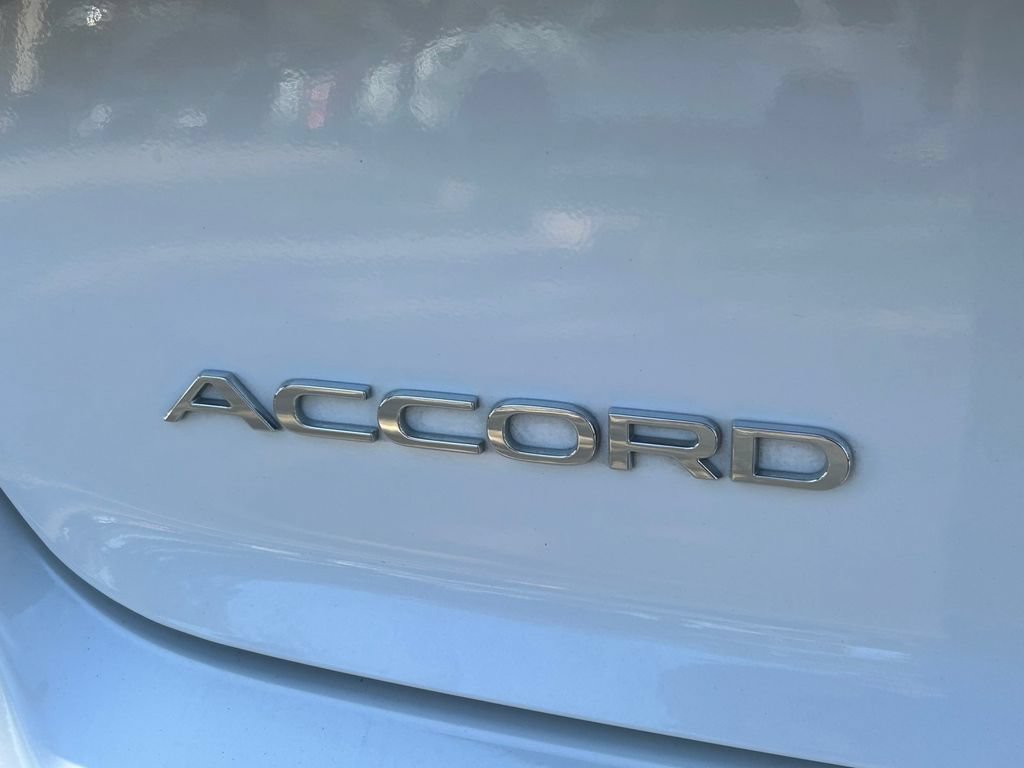 Used 2025 Honda Accord SE image 13