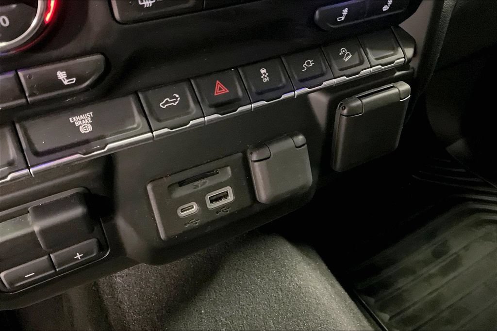 Used 2022 Chevrolet Silverado 2500 LT w/ Convenience Package AWD/4WD image 28