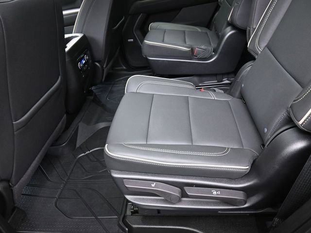 Used 2024 Chevrolet Tahoe Premier AWD/4WD image 22