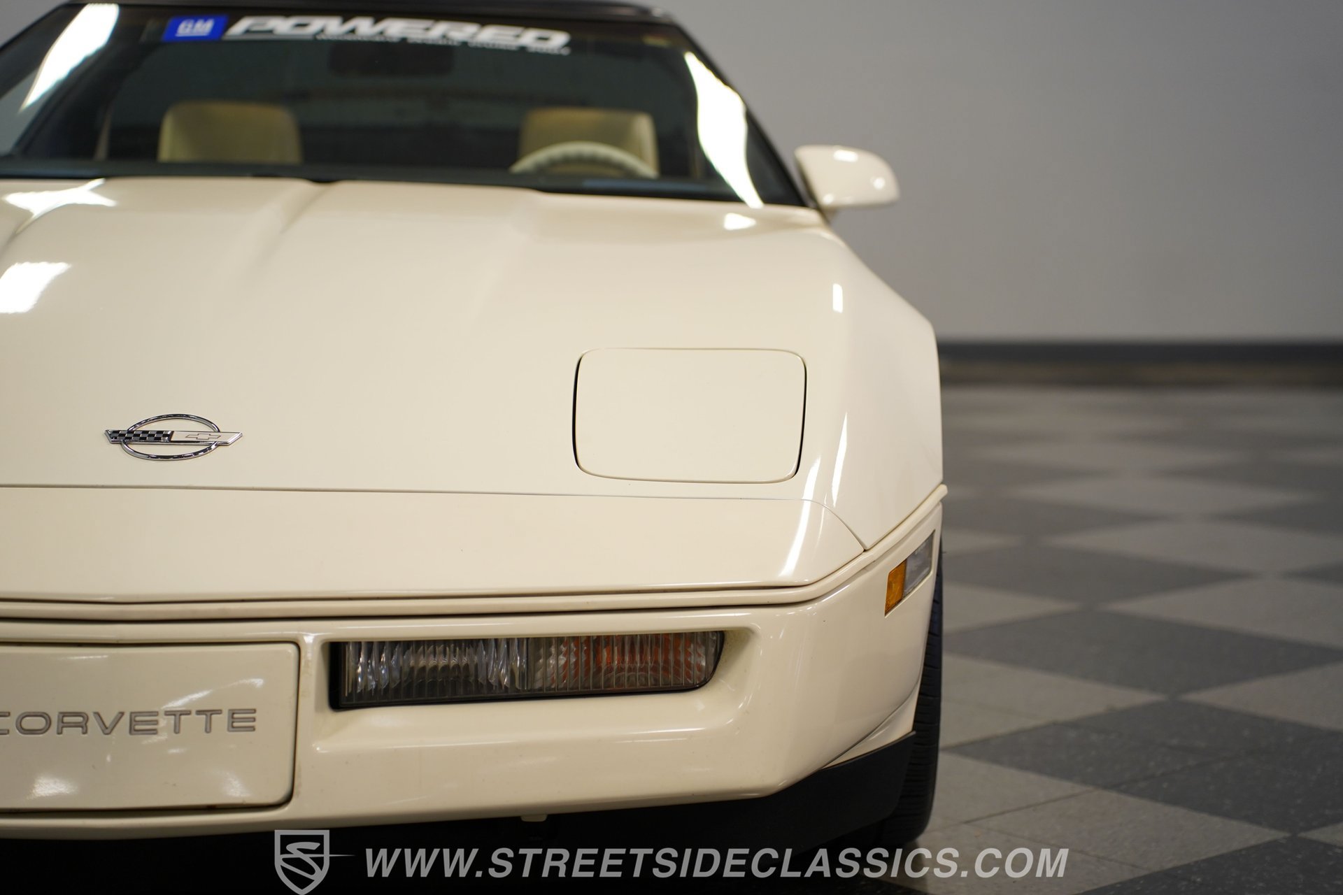 Used 1988 Chevrolet Corvette Coupe RWD image 21