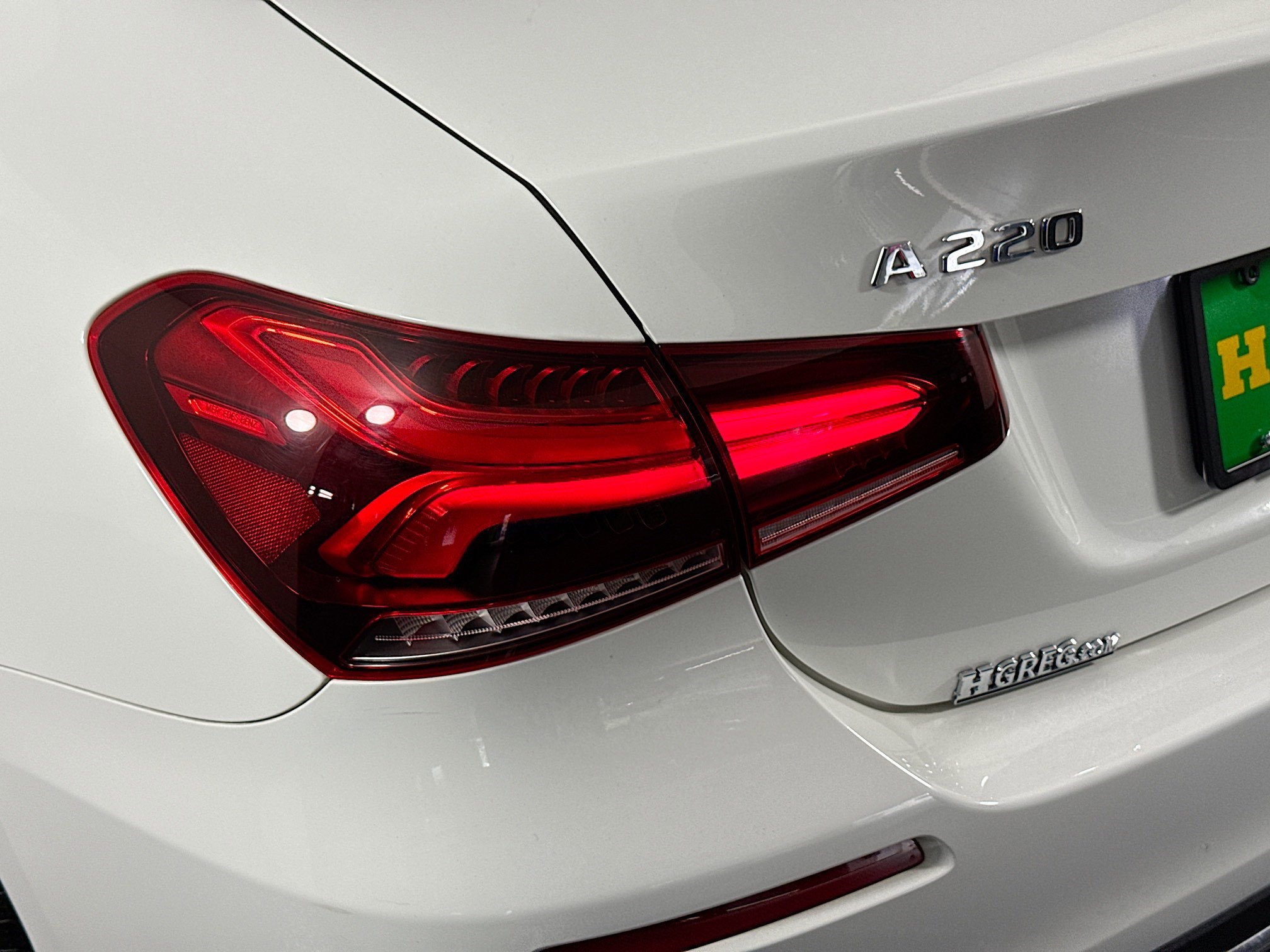 Used 2022 Mercedes-Benz A 220 4MATIC w/ Premium Package Lite image 36