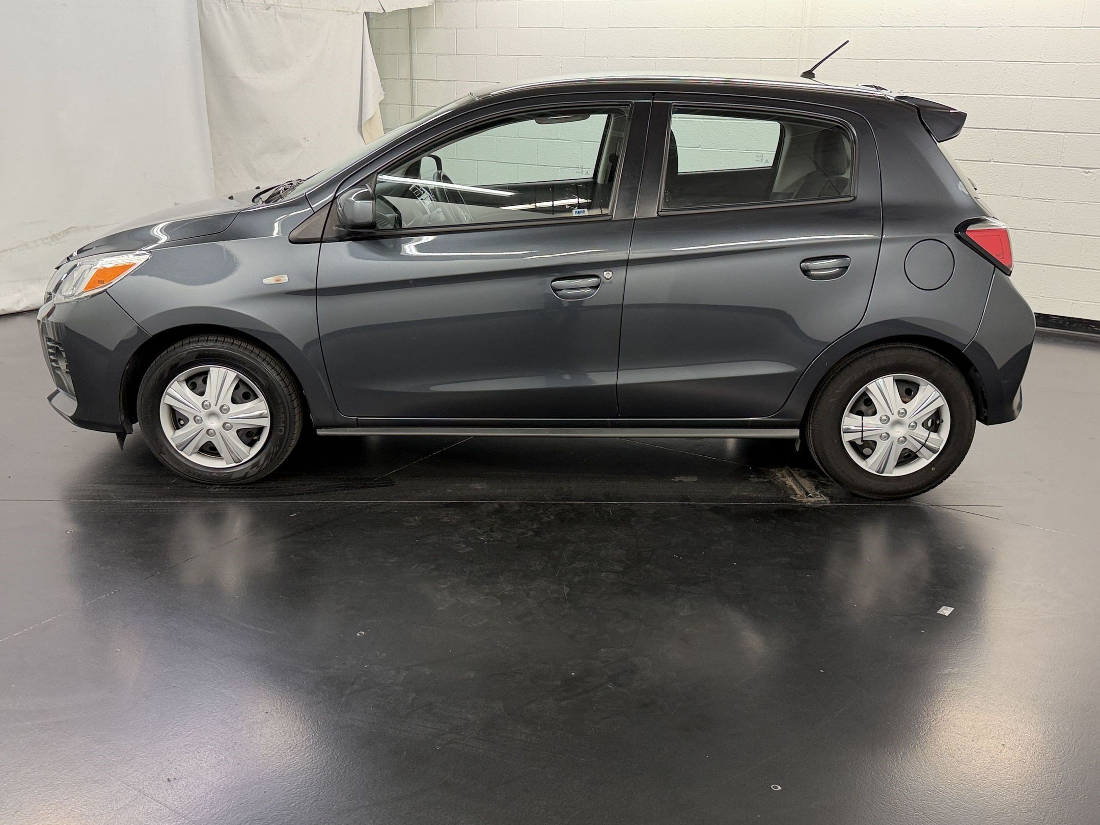 Used 2024 Mitsubishi Mirage ES FWD image 2