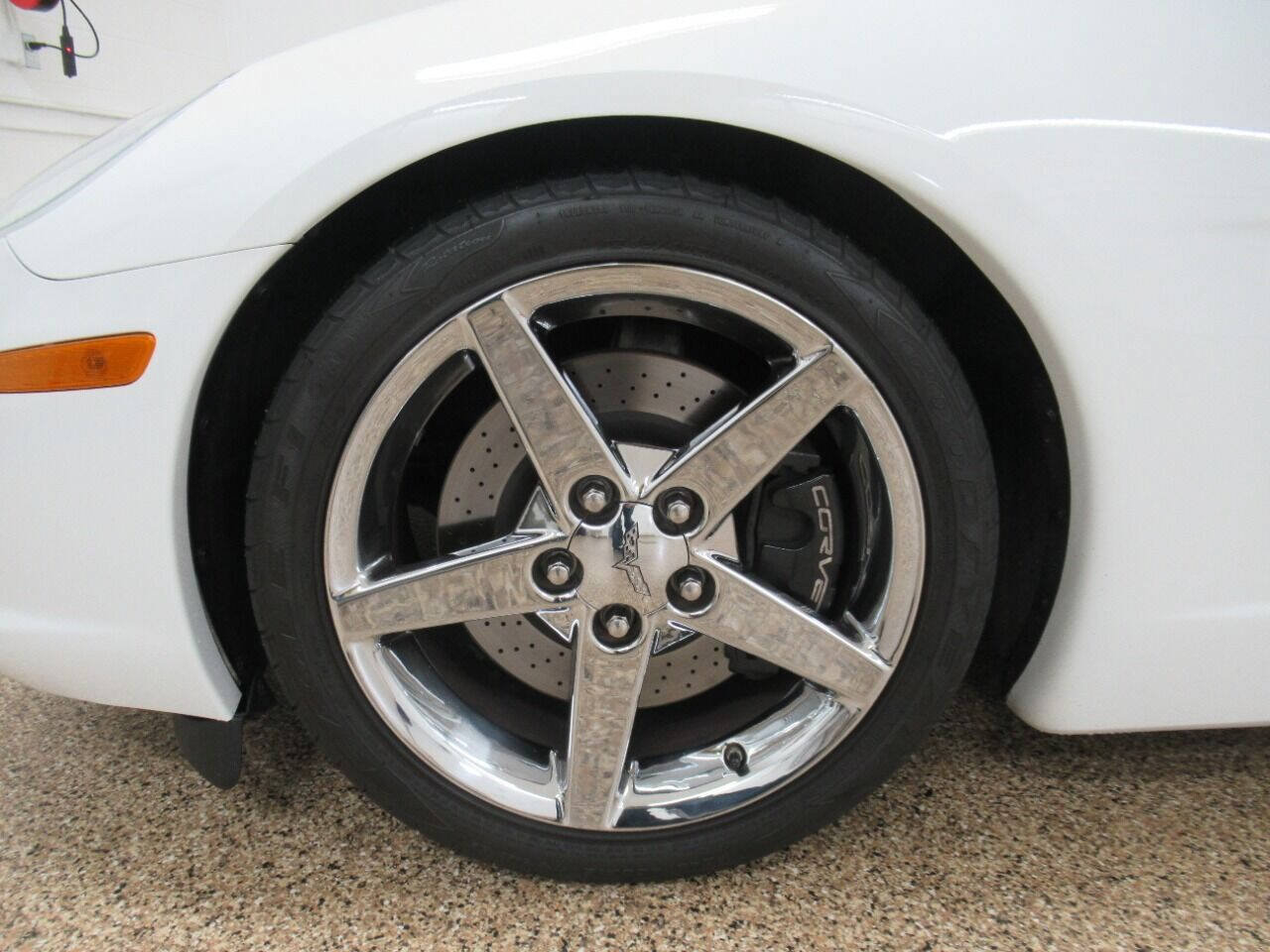Used 2006 Chevrolet Corvette Convertible w/ Preferred Equipment Group RWD image 9