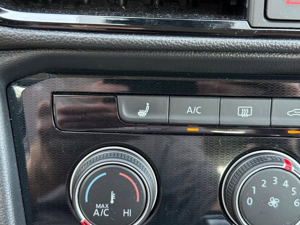 Certified 2025 Volkswagen Taos S image 20