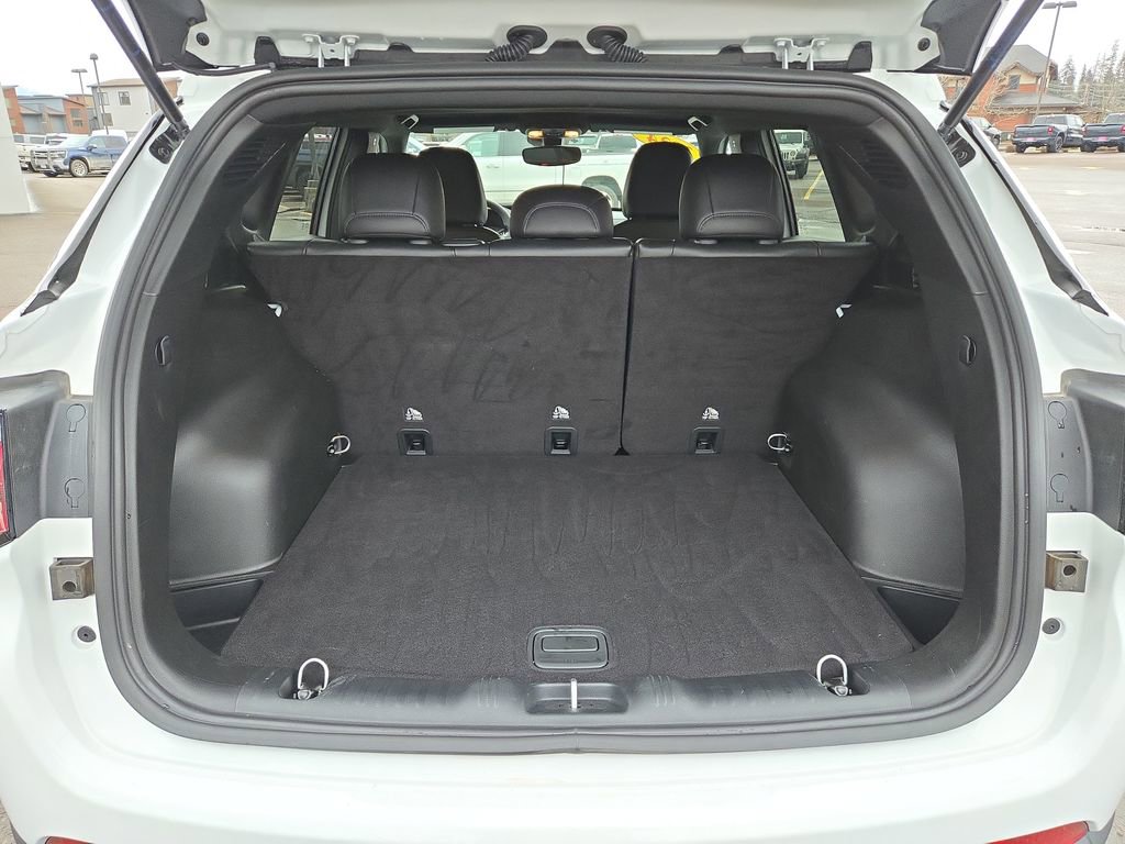 Used 2024 Jeep Compass Latitude image 27