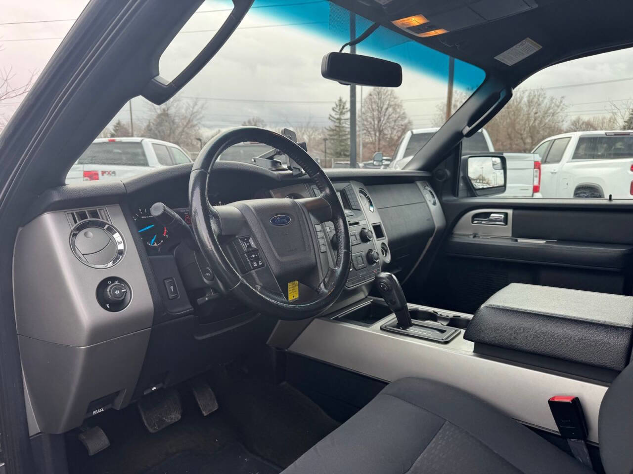 Used 2016 Ford Expedition EL XLT image 11