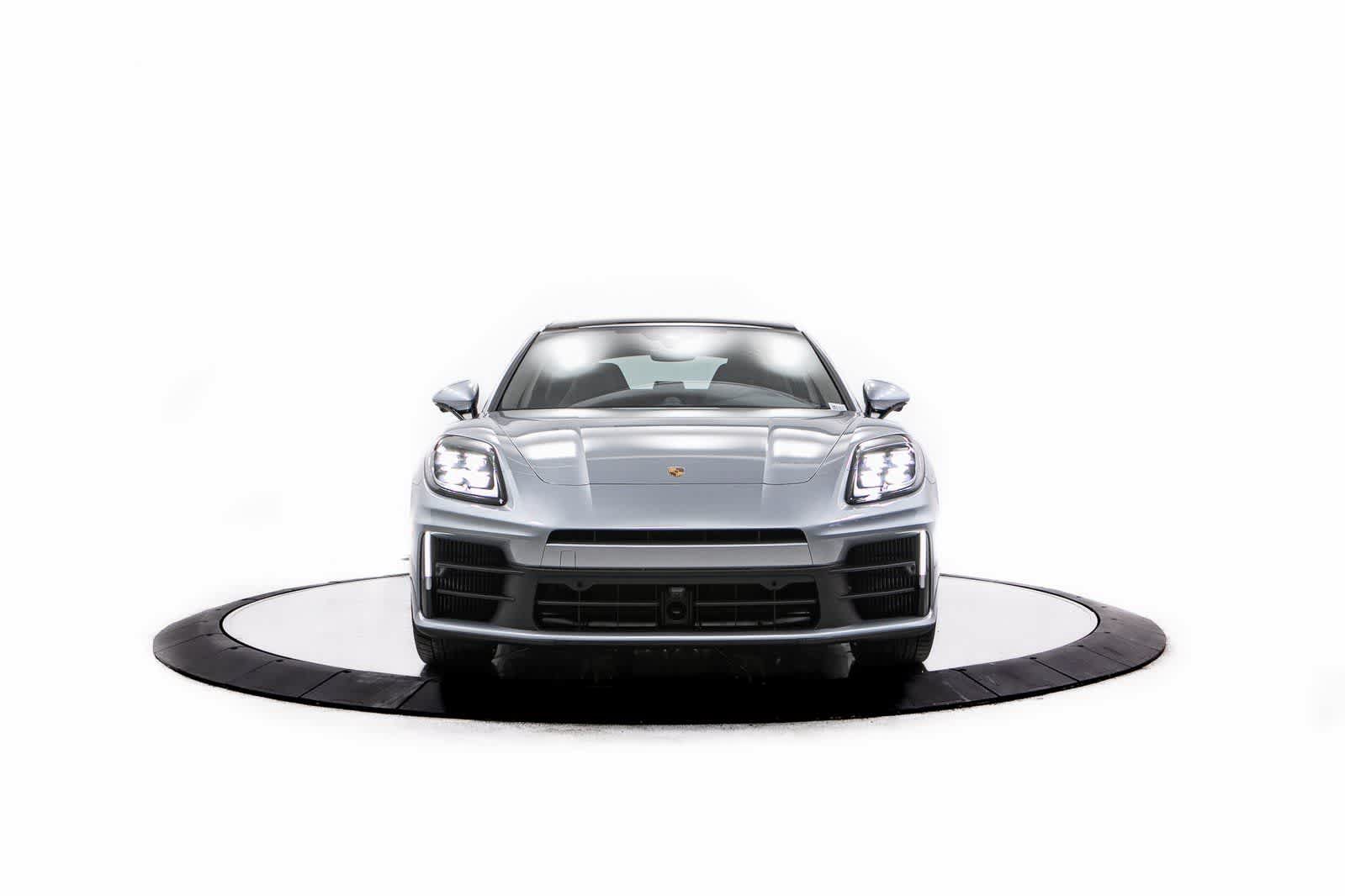 New 2026 Porsche Panamera 4 AWD/4WD image 10
