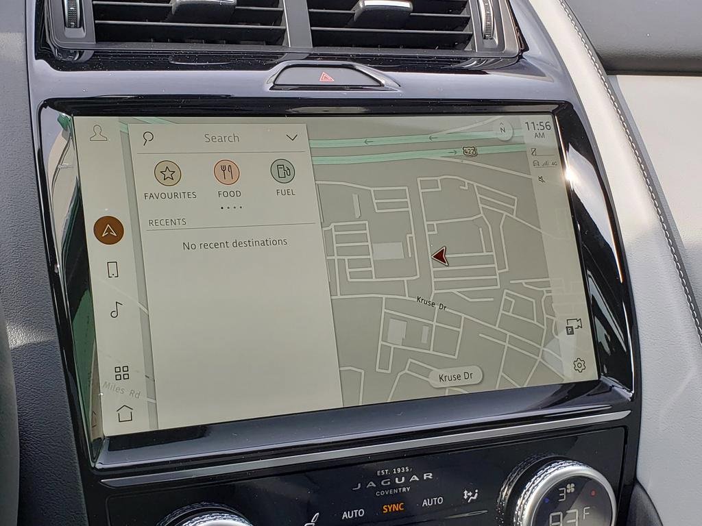 New 2024 Jaguar E-PACE R-Dynamic SE image 24