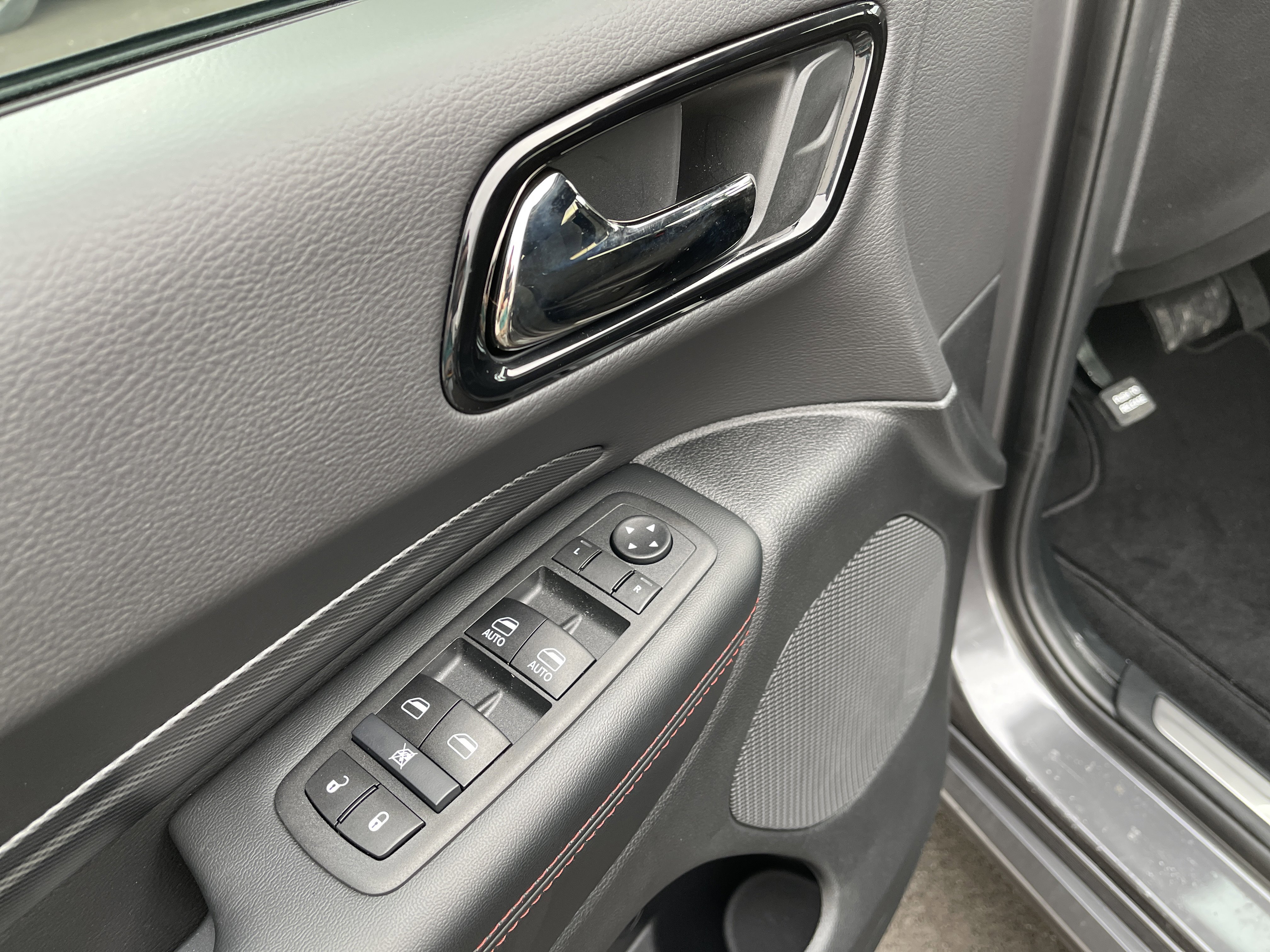 New 2026 Dodge Durango GT image 9