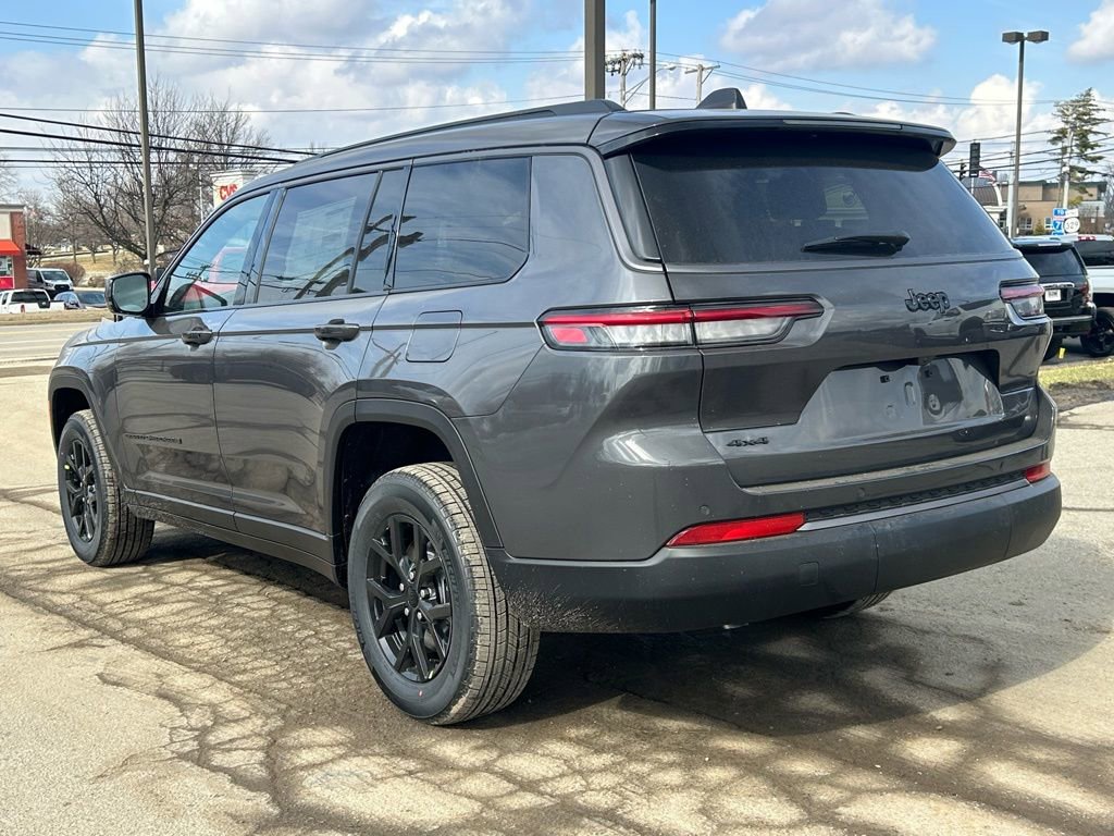 New 2026 Jeep Grand Cherokee L 4WD image 10