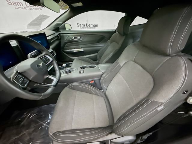 Used 2025 Ford Mustang GT image 19