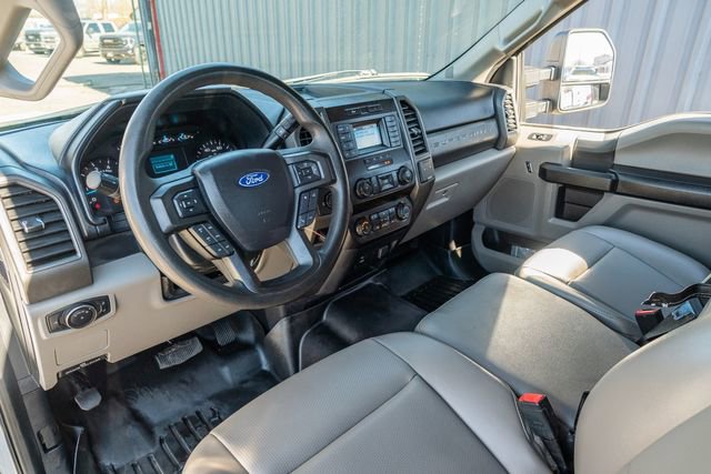 Used 2020 Ford F350 XL w/ Power Equipment Group image 23