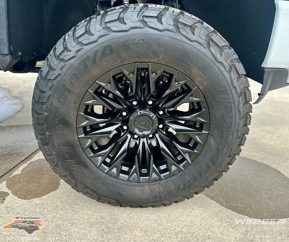 Used 2020 Chevrolet Silverado 2500 High Country w/ Z71 Off-Road Package image 16