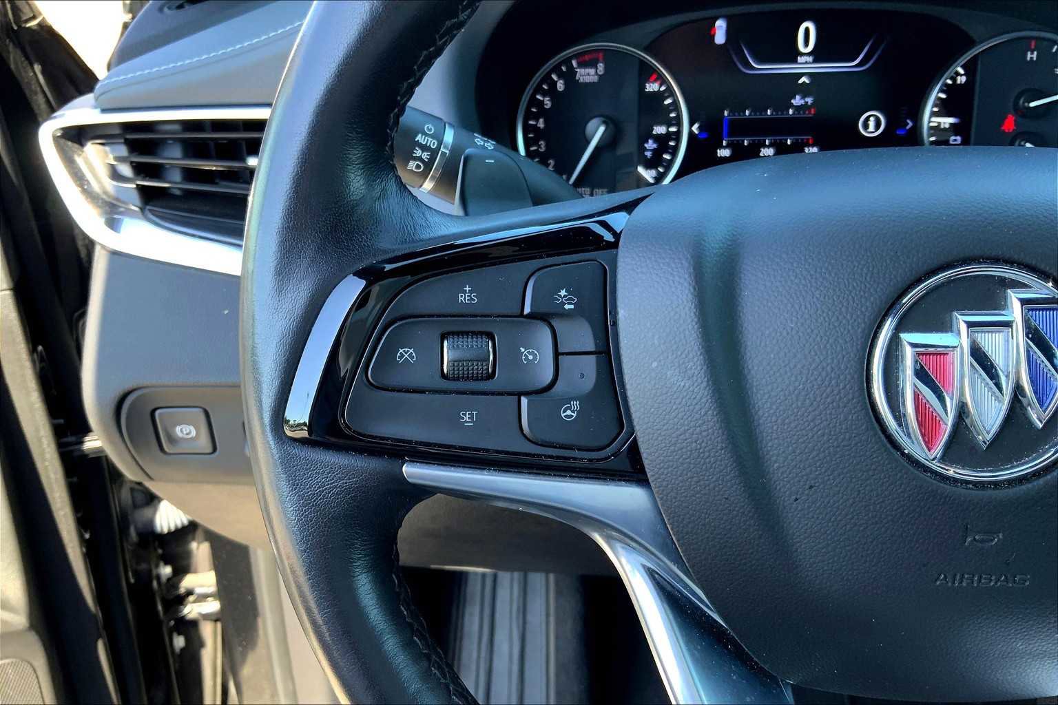 Used 2024 Buick Enclave Premium image 37