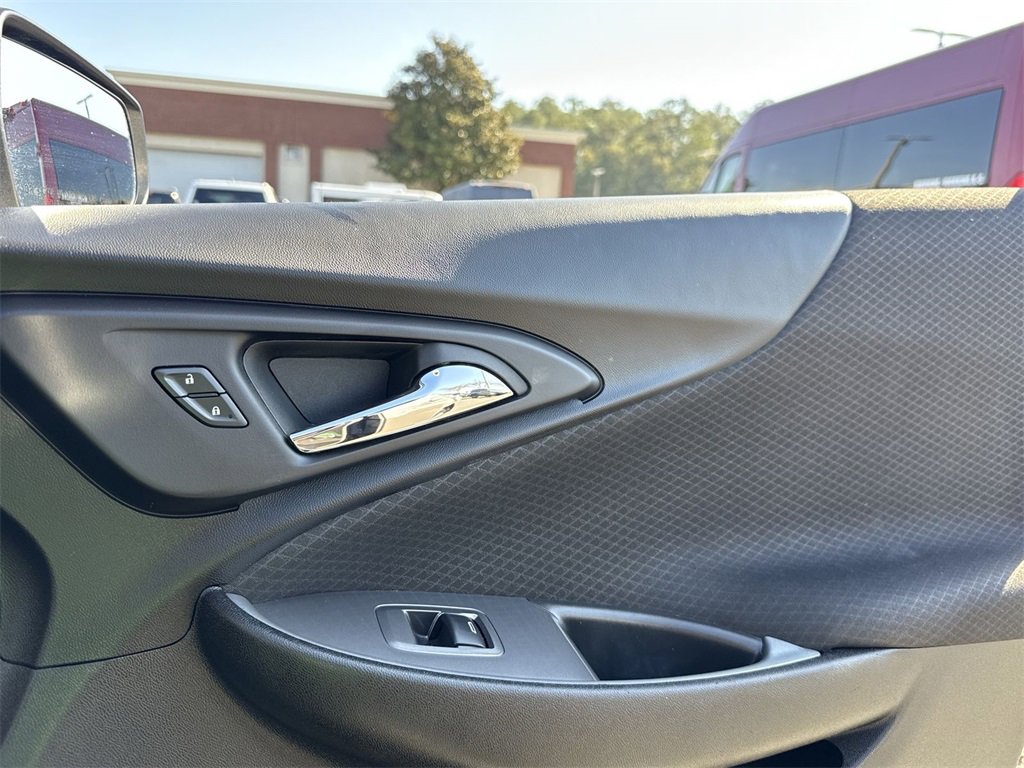 Used 2024 Chevrolet Malibu LT image 24