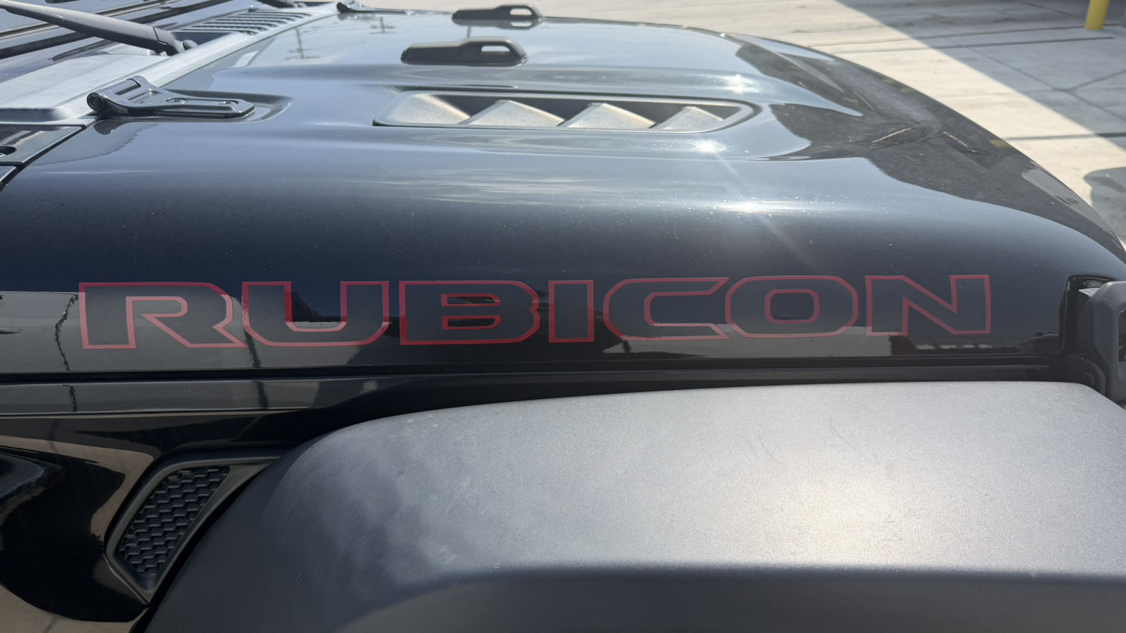 Certified 2020 Jeep Gladiator Rubicon AWD/4WD image 5