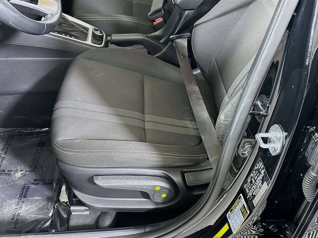 Certified 2021 Hyundai Venue SEL FWD image 23