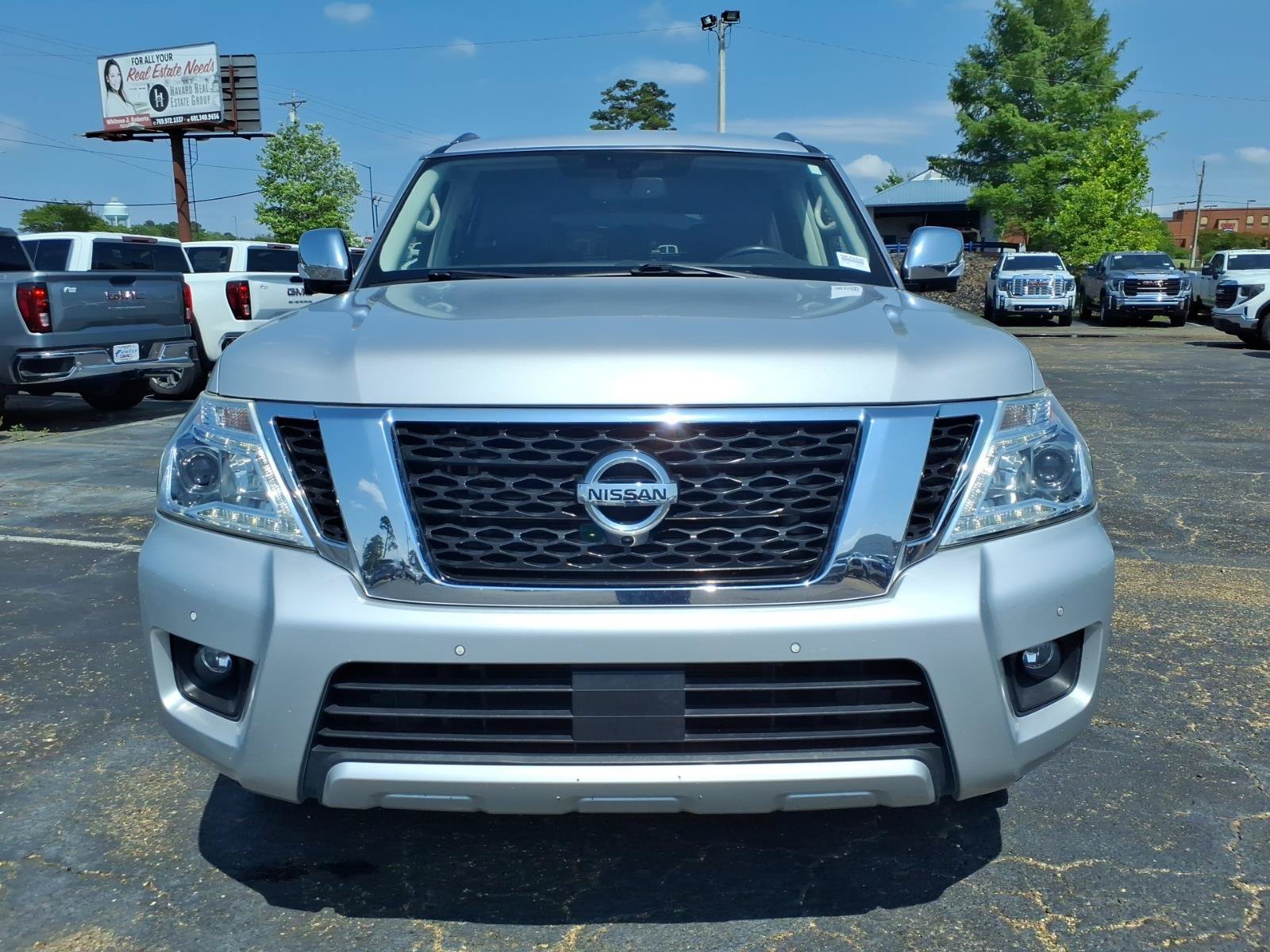 Used 2018 Nissan Armada SL w/ Moonroof Package RWD image 2