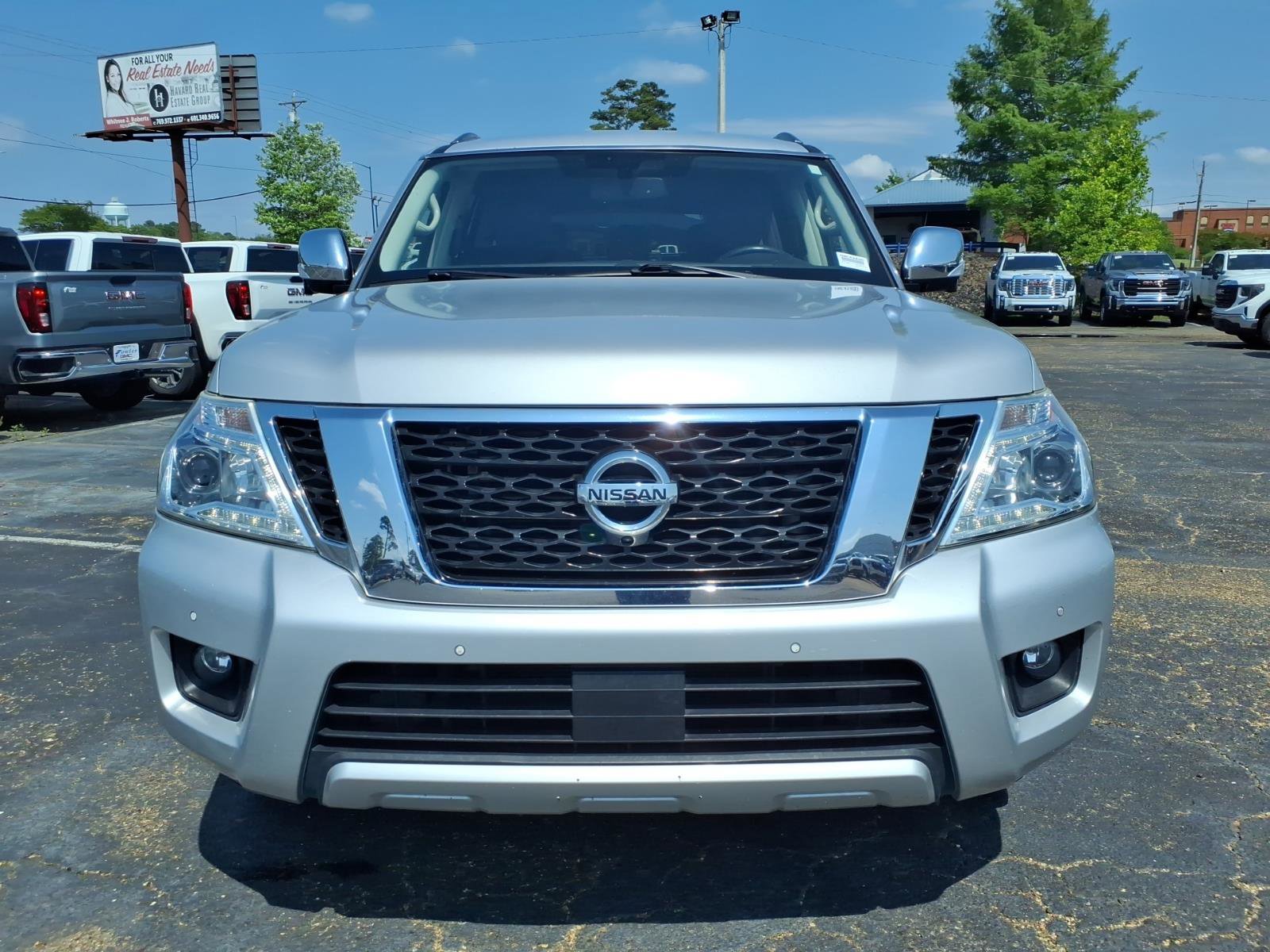 Used 2018 Nissan Armada SL w/ Moonroof Package RWD image 2